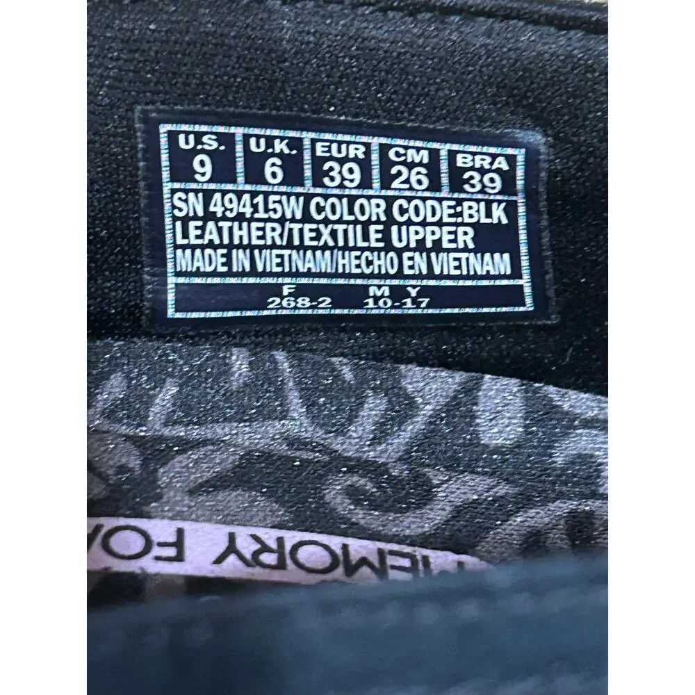 Skechers brand style